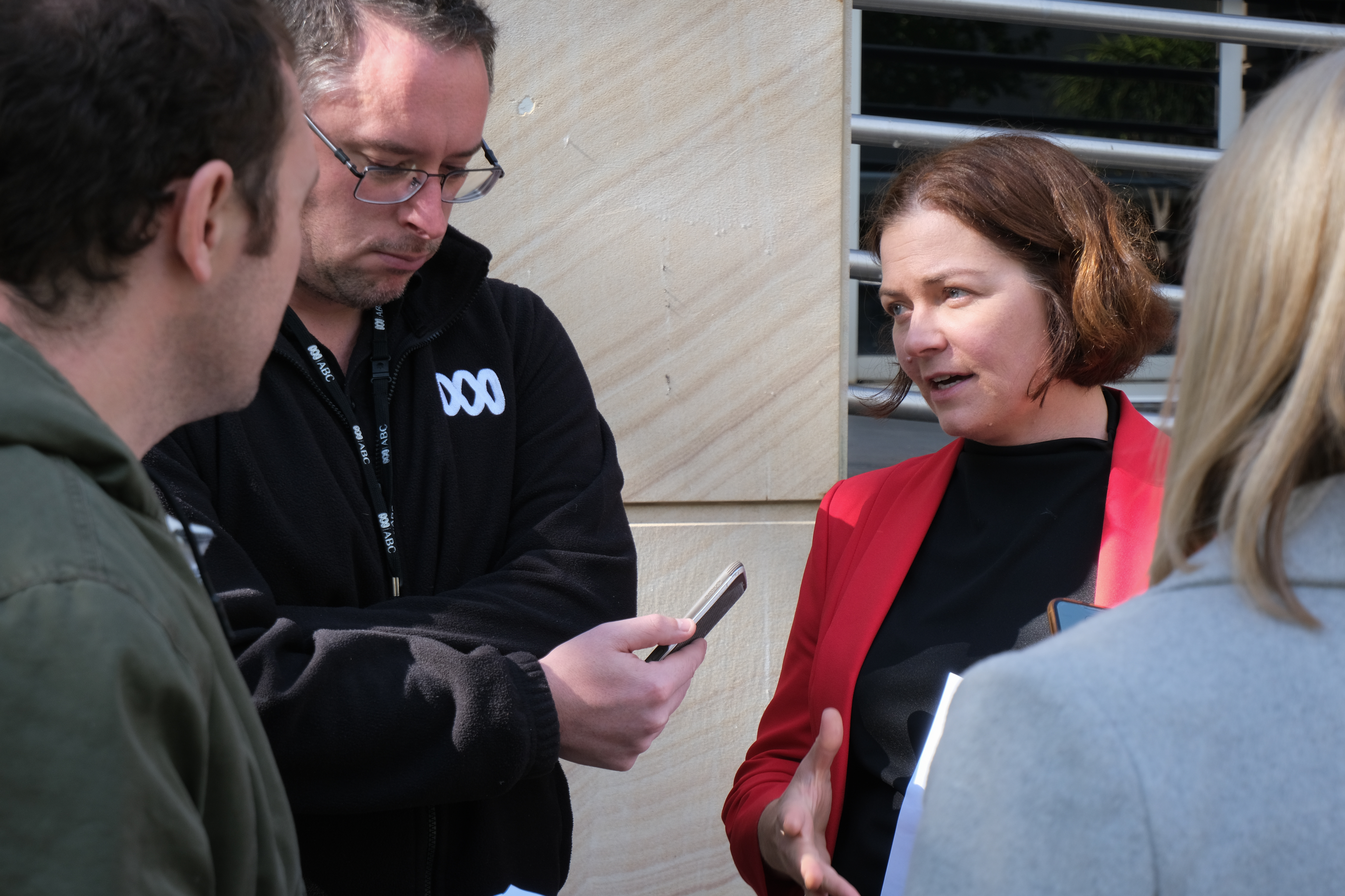 Chesters slams Government's cuts to Services Australia Main Image